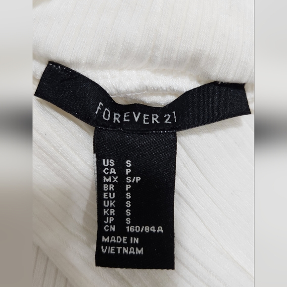 FOREVER 21 BODYSUIT SIZE S - Picture 6 of 12